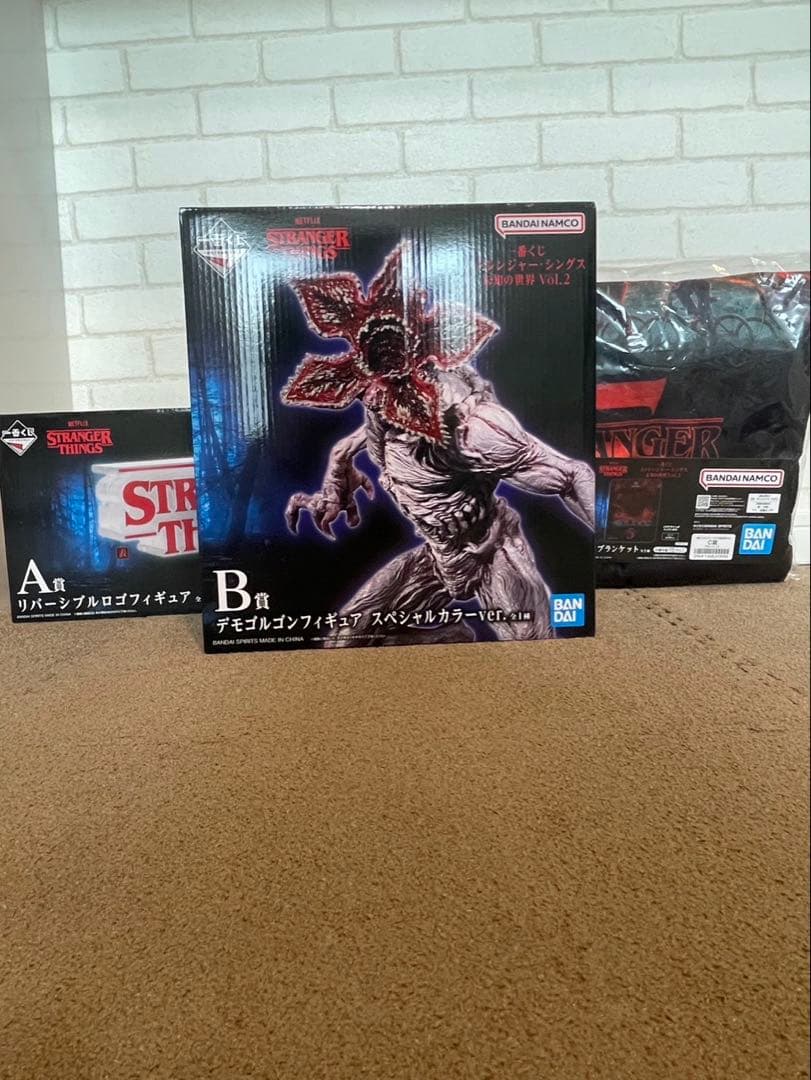 【値下げしました】1番くじ　ストレンジャーシングス　A賞B賞C賞　3点セット