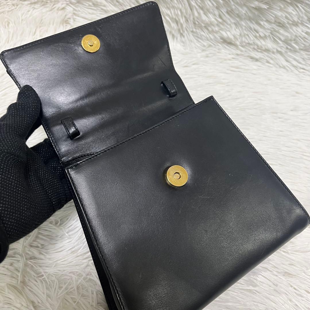 サルヴァトーレフェラガモ ハンドバッグ 2way ブラック ヴァラリボン