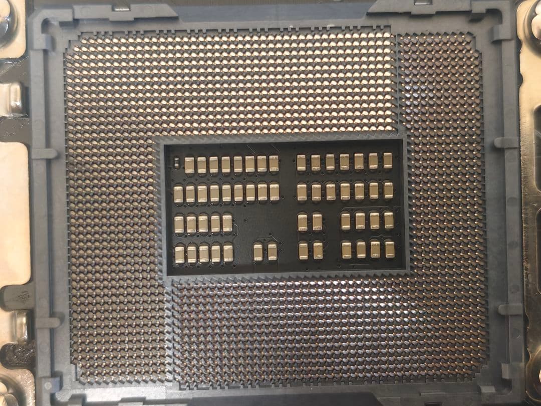 新品 i7-14700KF & 中古 PRO Z790-A MAX W