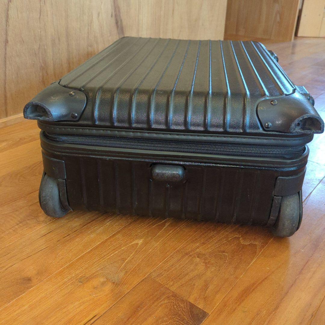 RIMOWAリモワ★サルサ 機内持込み 33L ブラック 2輪 TSAロック