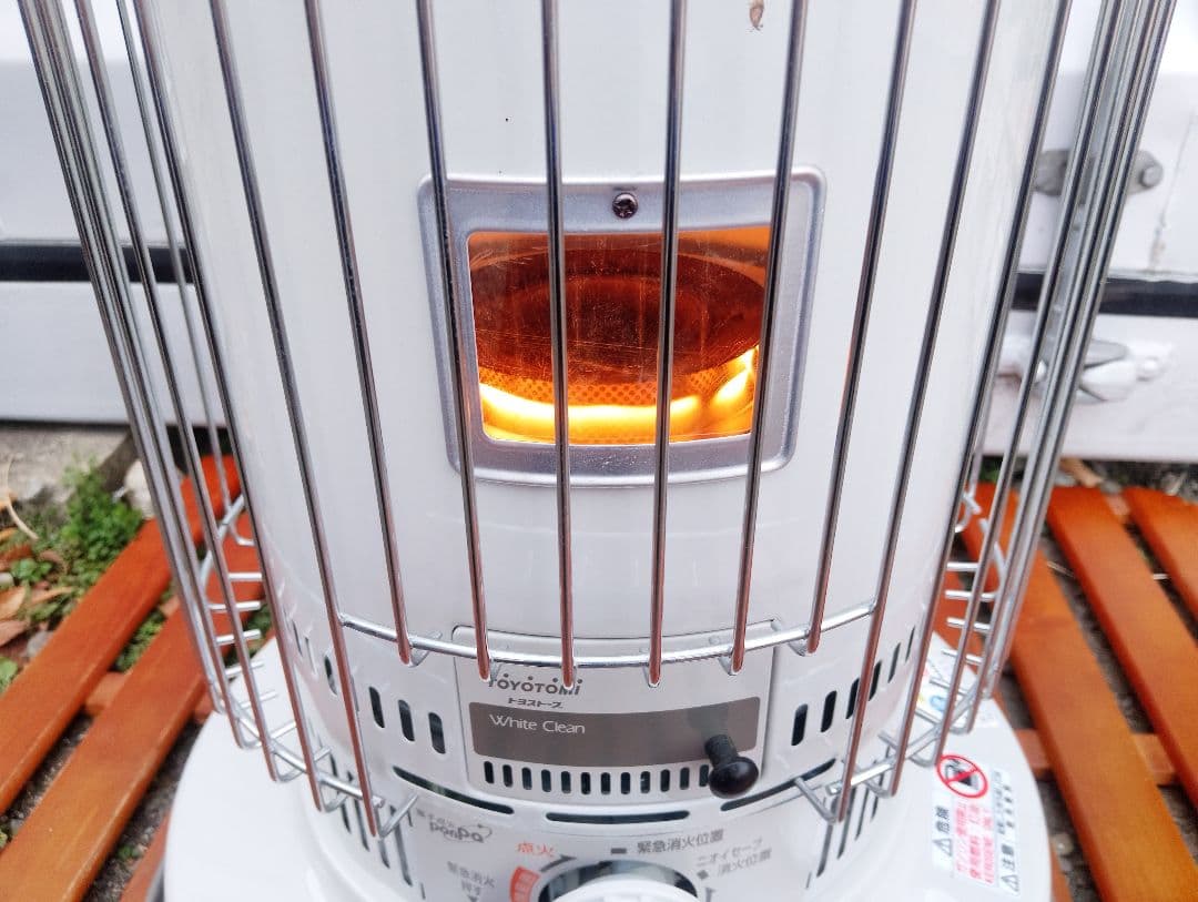 【美品】自然通気形開放式石油ストーブ　KS-67H　2021年製