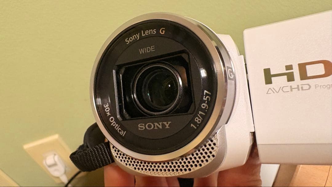 即*ン様 SONY HDR-CX680 ビデオカメラ 本体のみ ケース付き