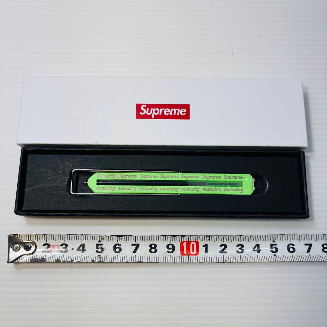 Supreme CWT Type C ペン Green