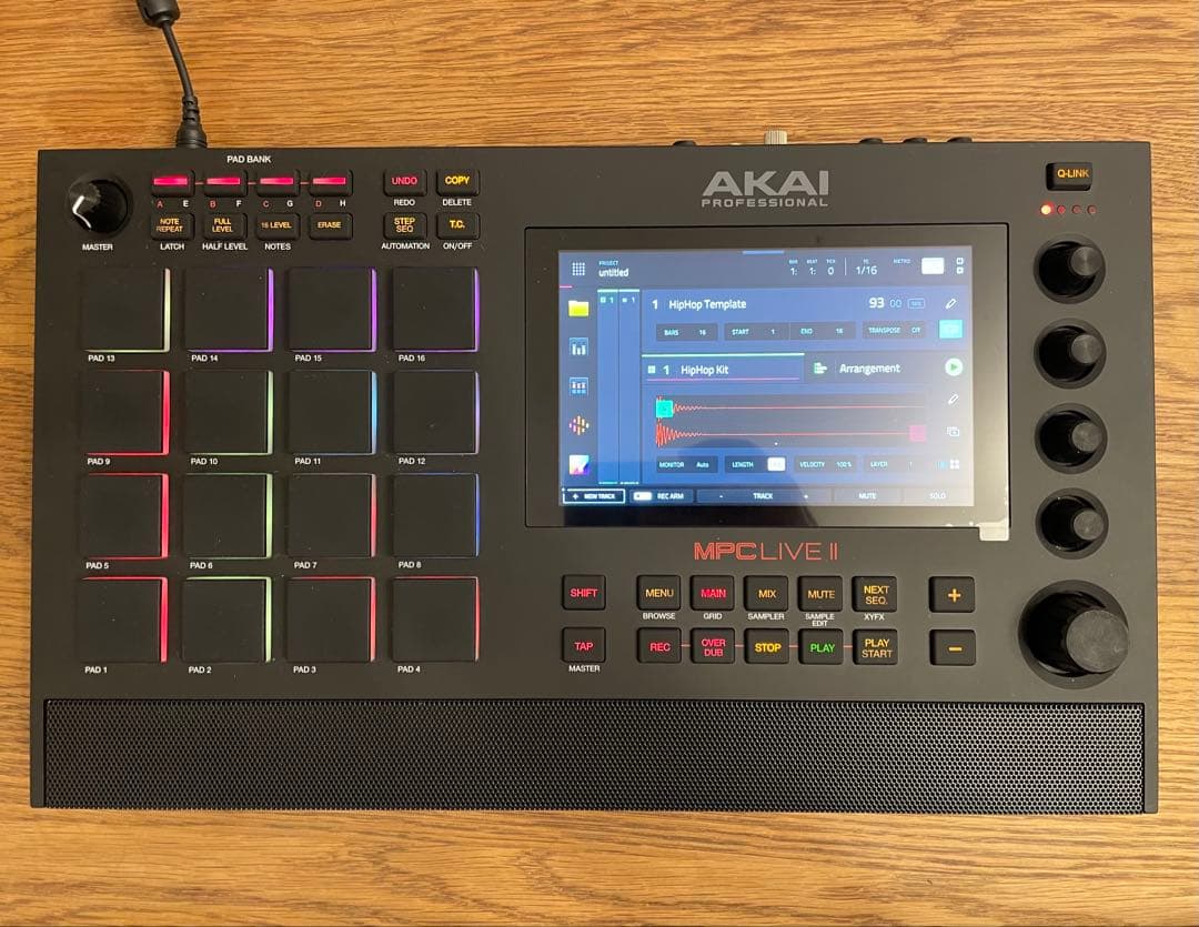 DJ機材 AKAI MPC LIVE 2