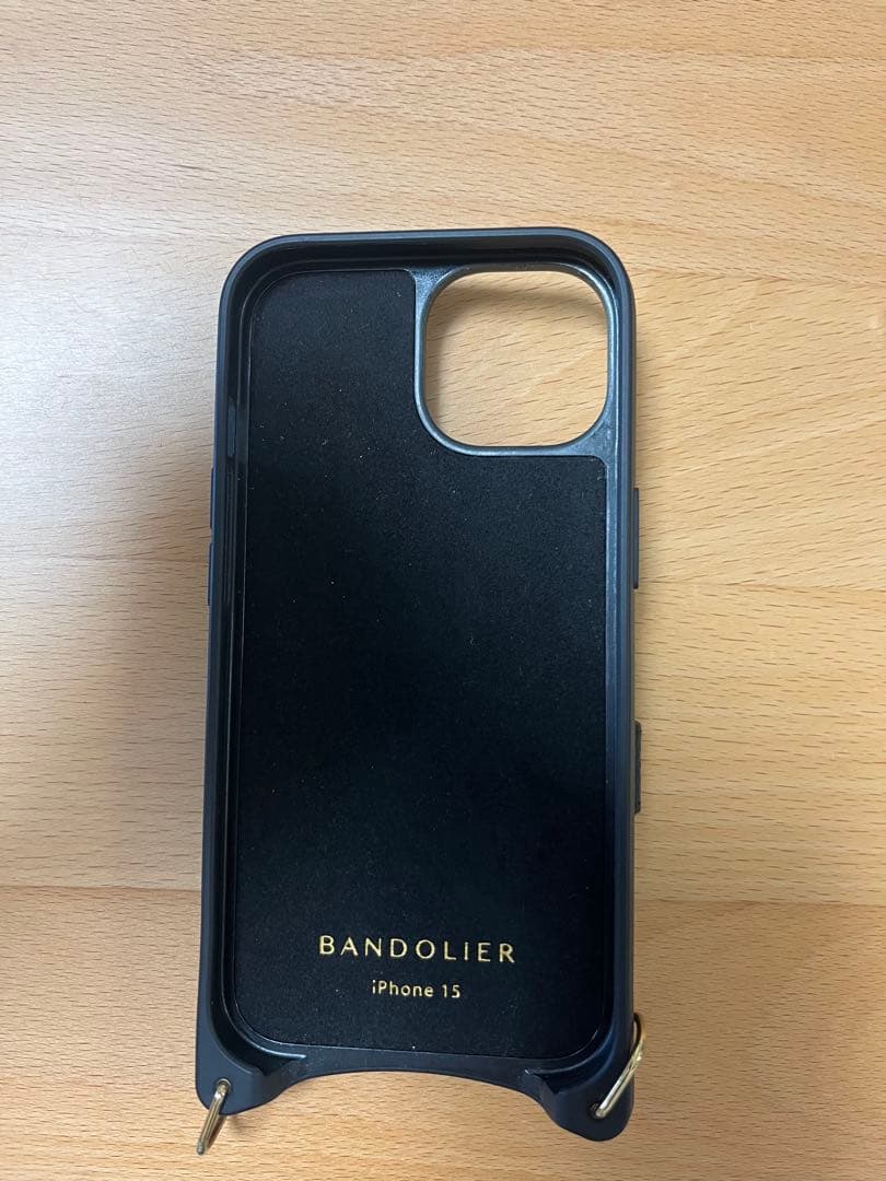 【バンドリヤー】レザー製iPhon15 ケース カードポケット付き
