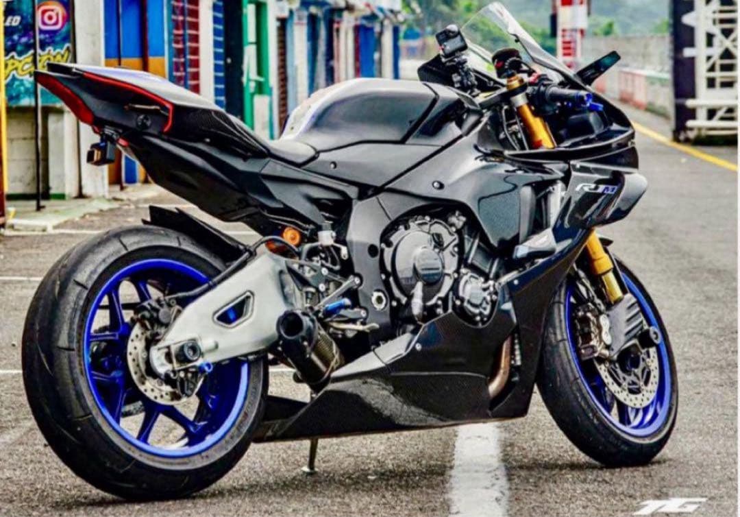 YZF R1/R1Mテールカウルランプ