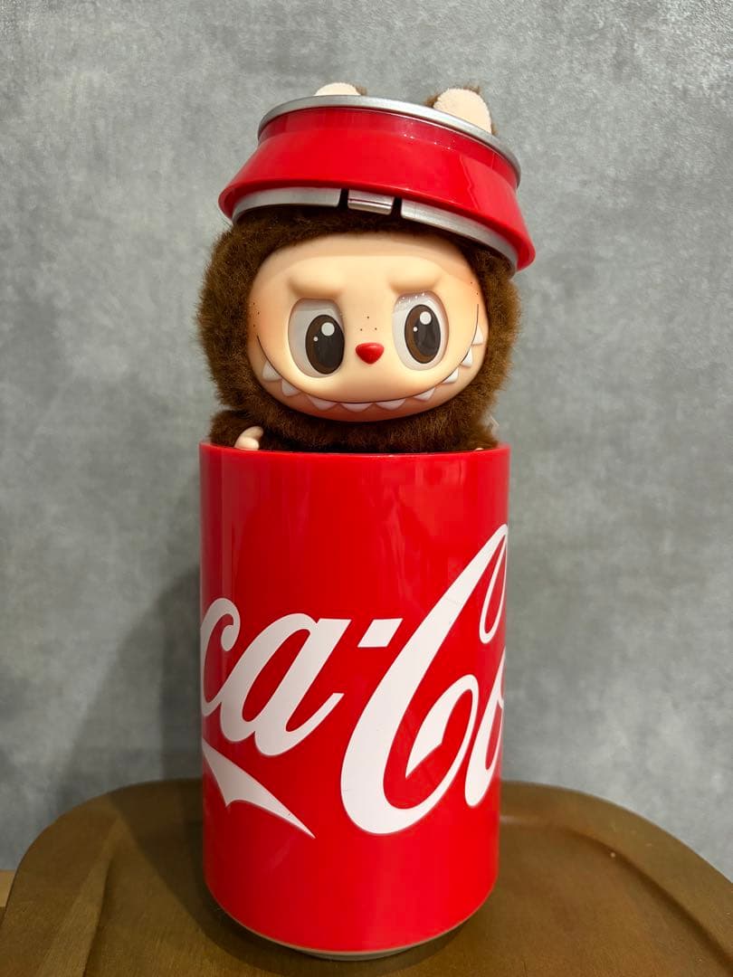 コカ・コーラ缶型ラブブ正規品