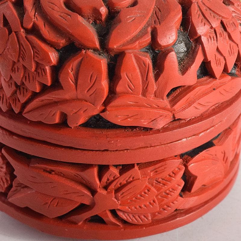 中国　剔紅　堆朱　内七宝　花文　蓋物　V　7937