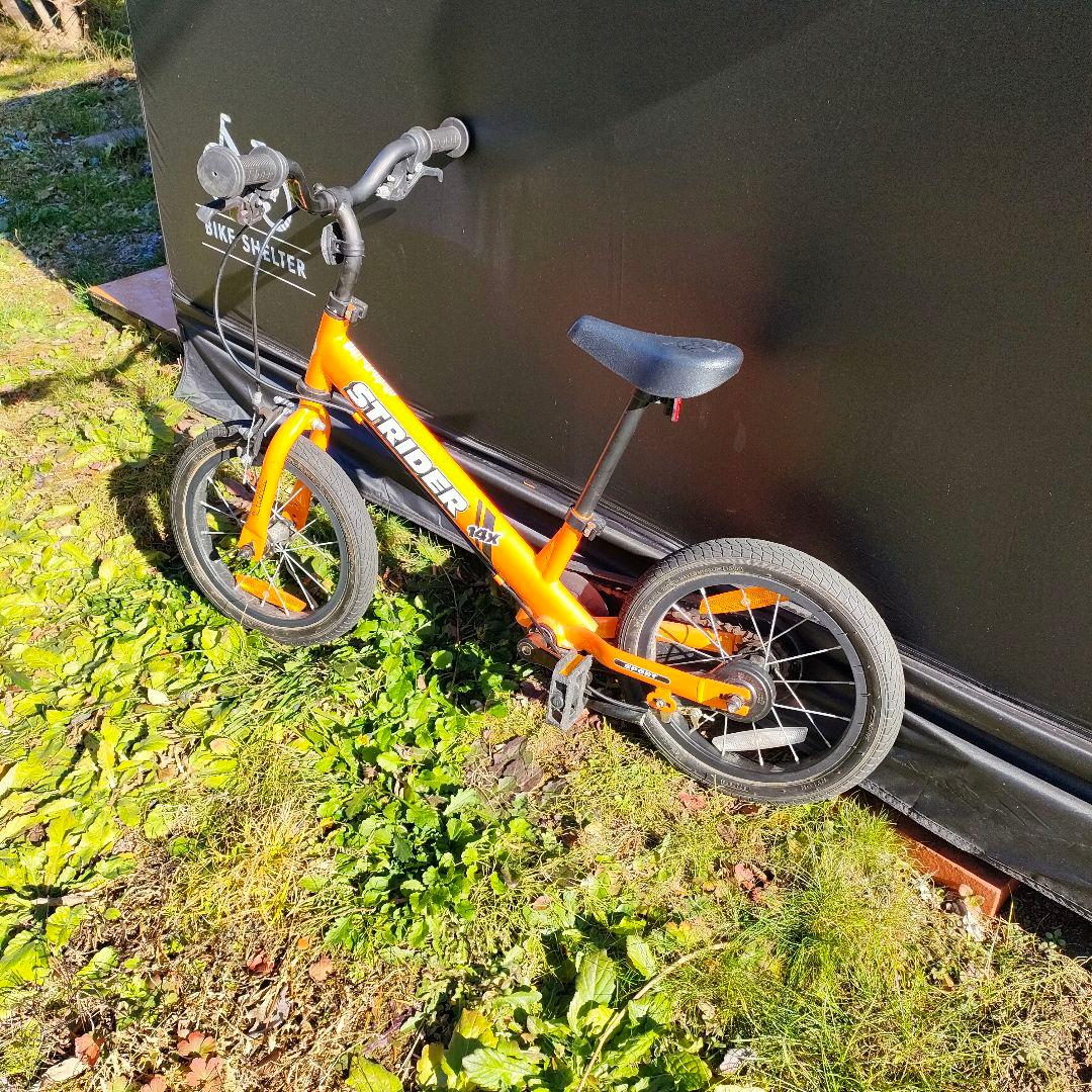 大人気 STRIDER 14x ストライダー スポーツ SPORTレアなオレンジ