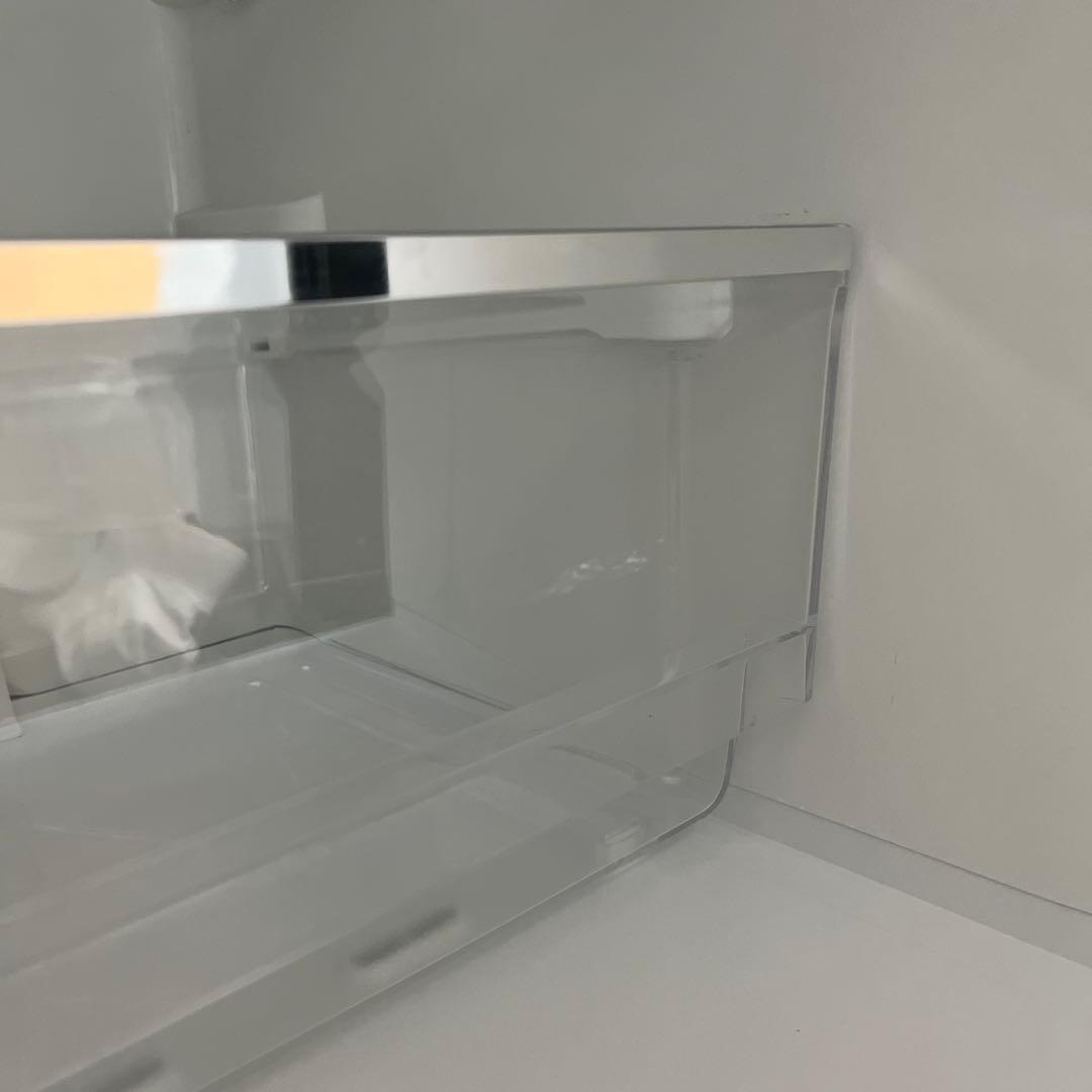 【送料込み】282L 3ドア　冷蔵庫　ハイセンスHisense 2020年製