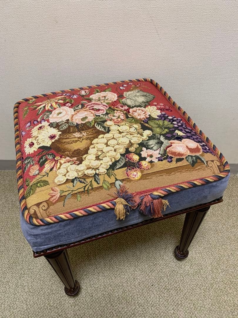 ロイズアンティークス スツール 椅子訳あり