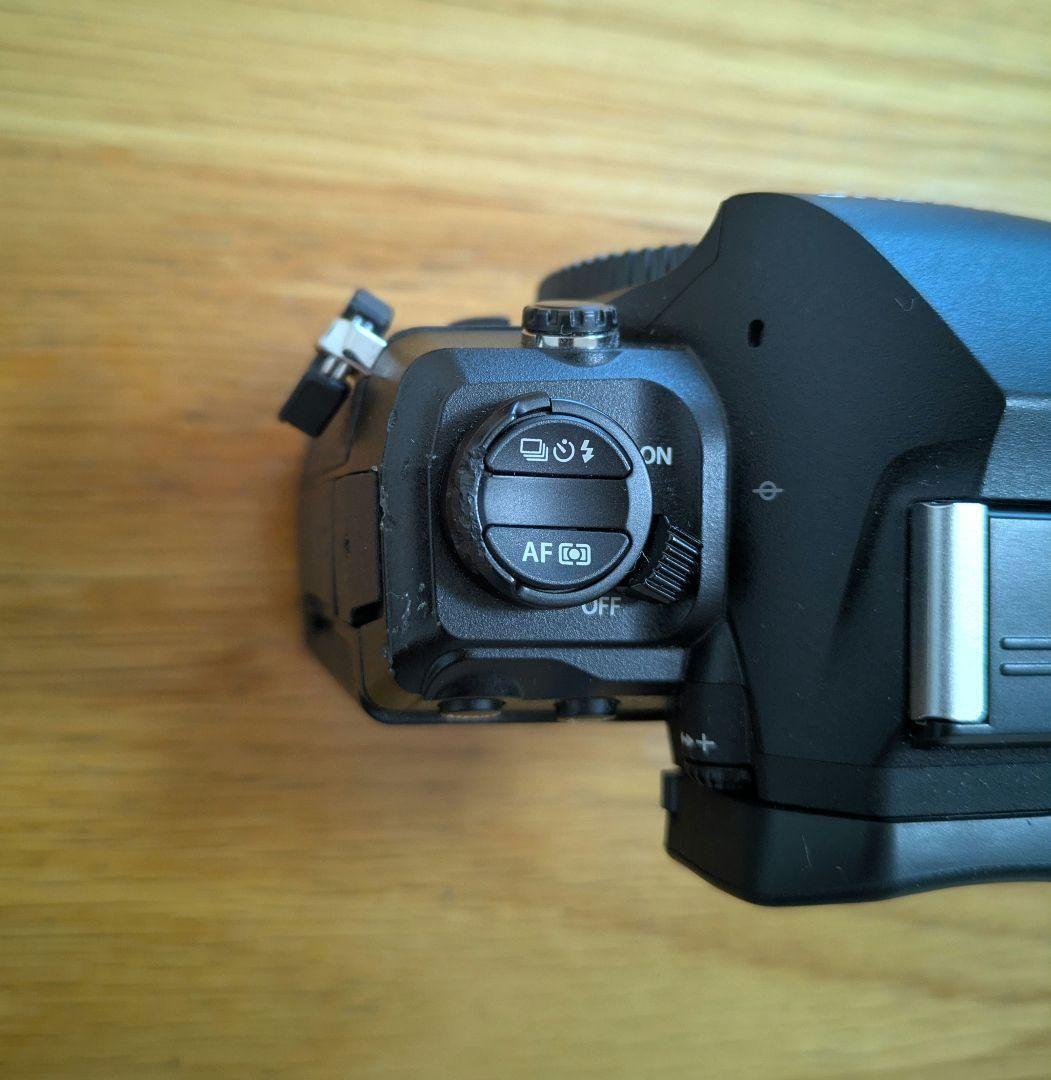 【シャッター数5774回】OM SYSTEM OM-1 UHS-IIカード付き