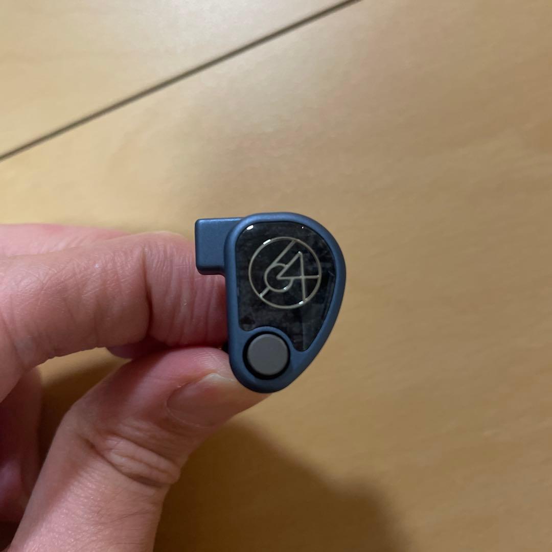 イヤホン 64Audio U4s
