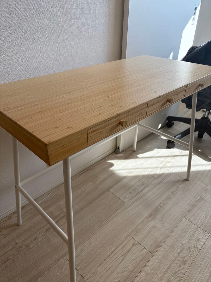 IKEAイケア　LILLÅSEN リルオーセン　デスク