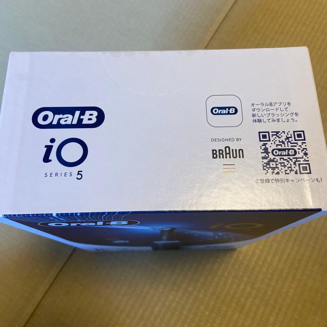 最終値下げ！！Oral-B iO Series 5 電動歯ブラシ 本体