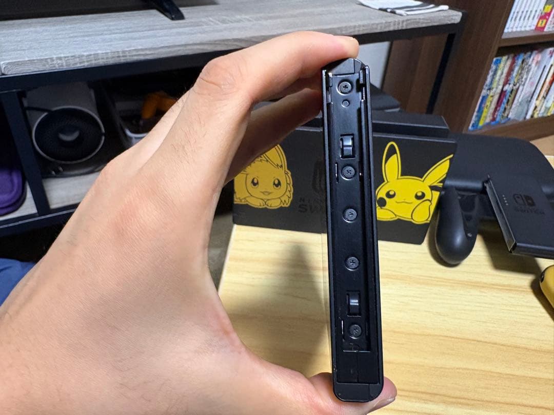 Nintendo Switch ピカチュウ&イーブイ 本体 スイッチ セット