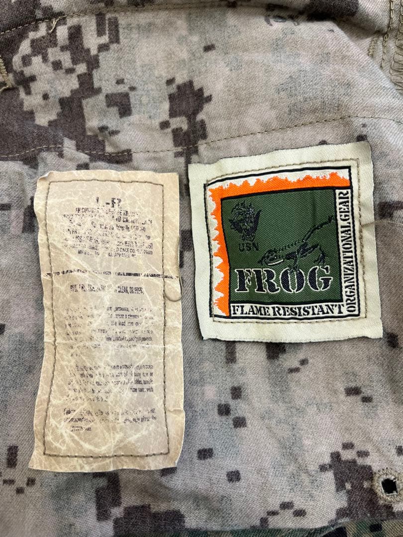 米軍　FROG AOR2 コンバットパンツ　NAVY シールズ　デブグル　レア