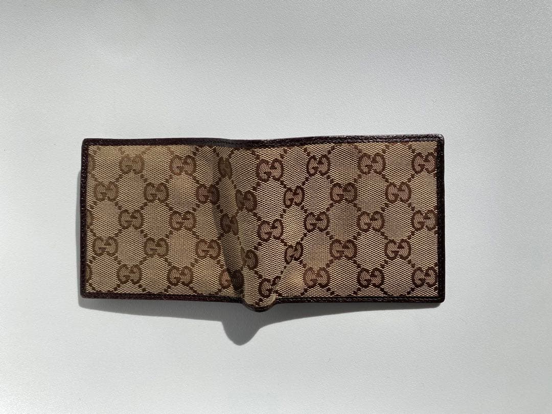 GUCCI折りたたみ 財布 おまけ付き