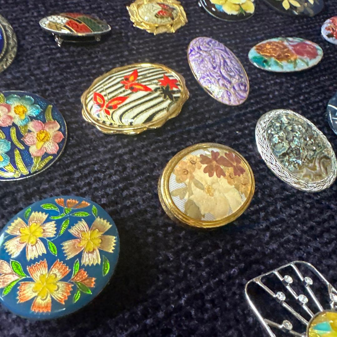 【vintage】昭和レトロ　ブローチ　まとめ売り　50点以上　大量