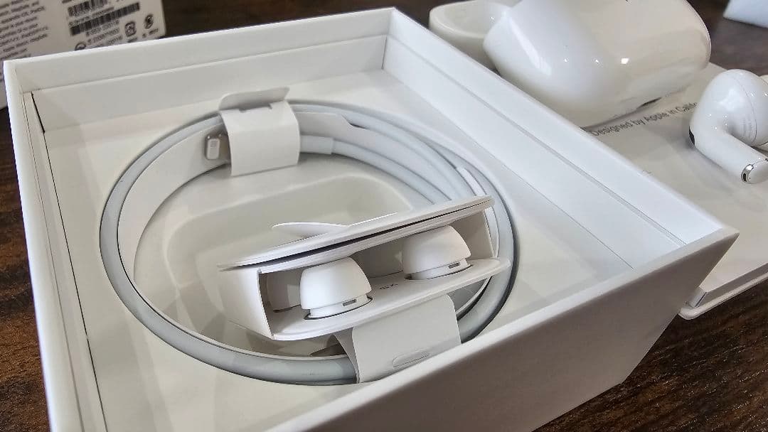 AirPods Pro2 第2世代 付属品完備