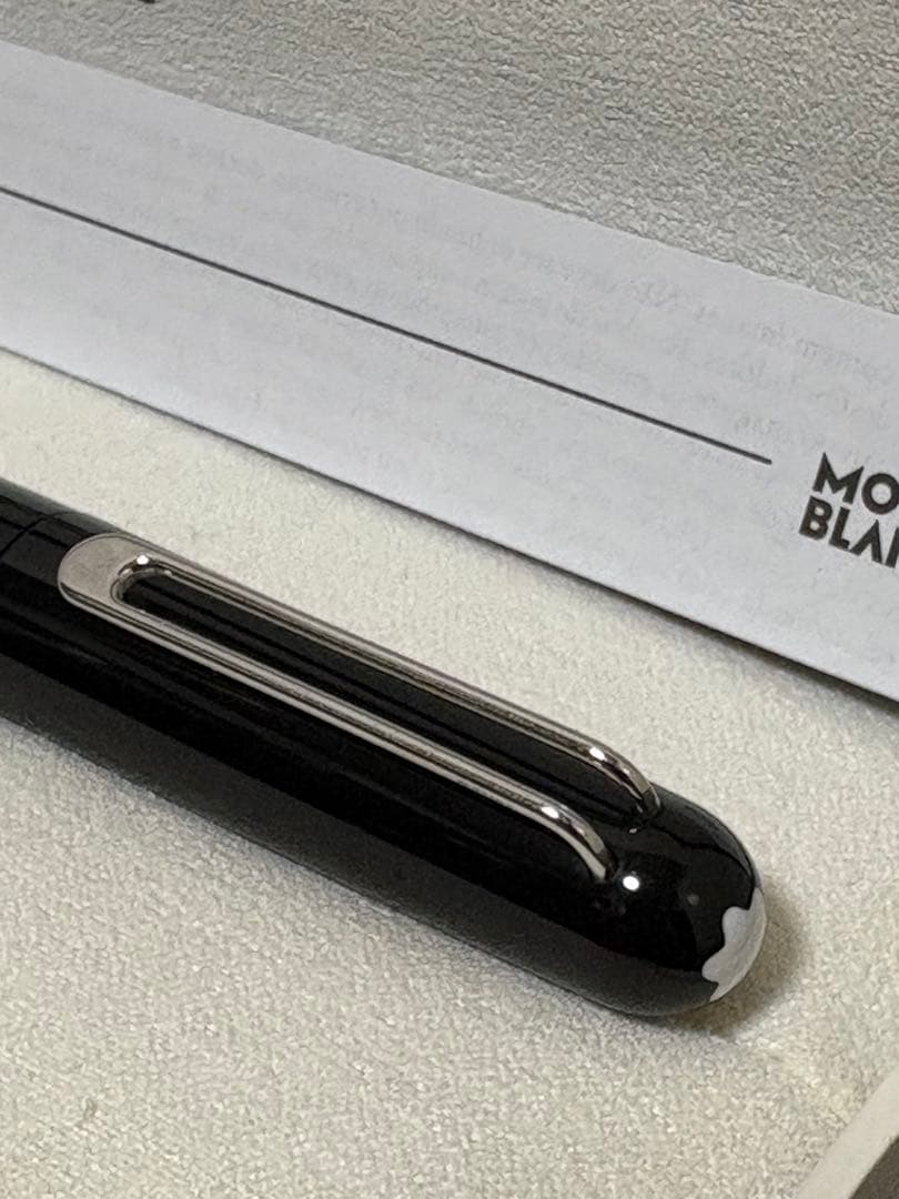 モンブラン　マークニューソンMボールペン　美品