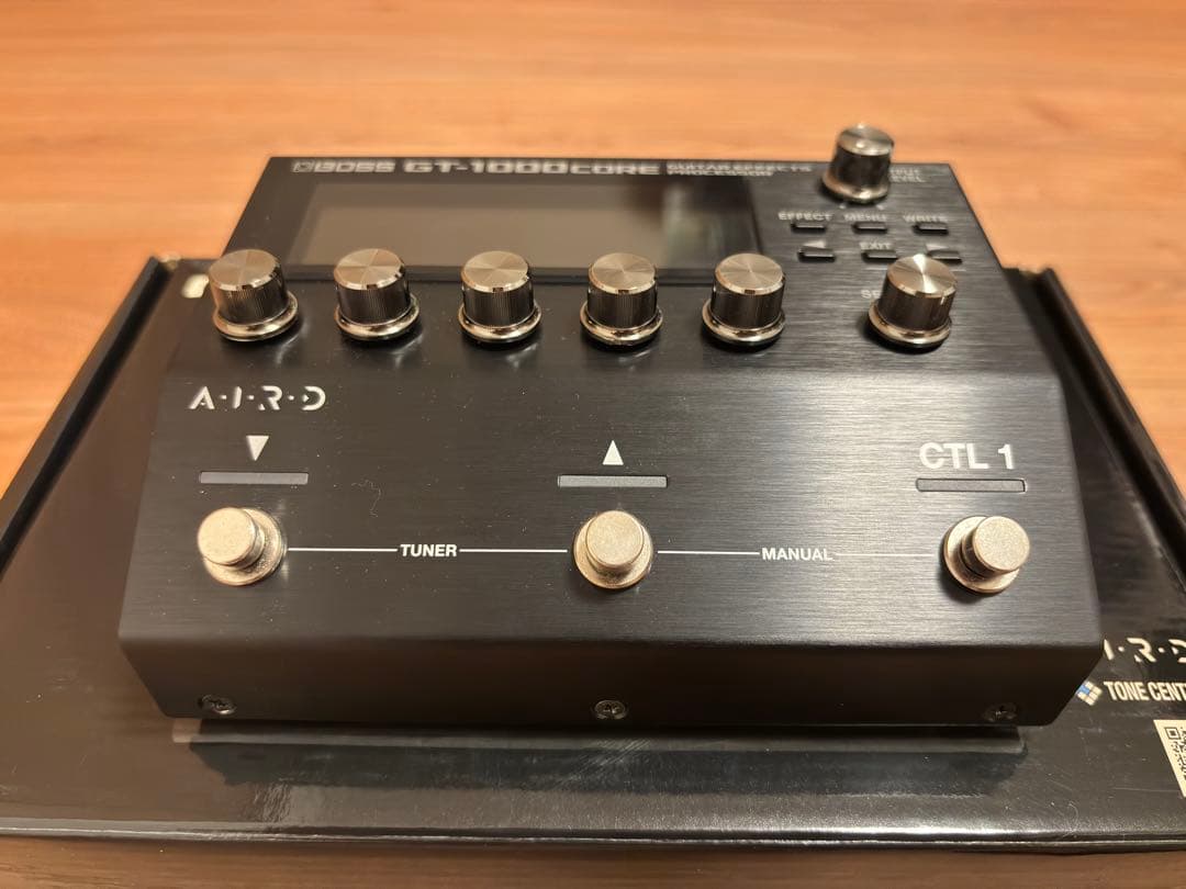 BOSS GT-1000CORE マルチエフェクター 元箱・付属品完備 美品