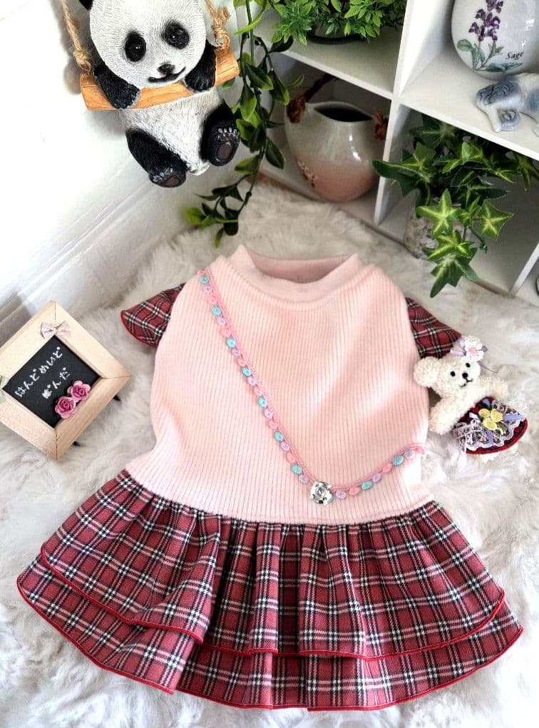 ハンドメイド　犬服 暖か❗キュートなピンクチェックフリルワンピース