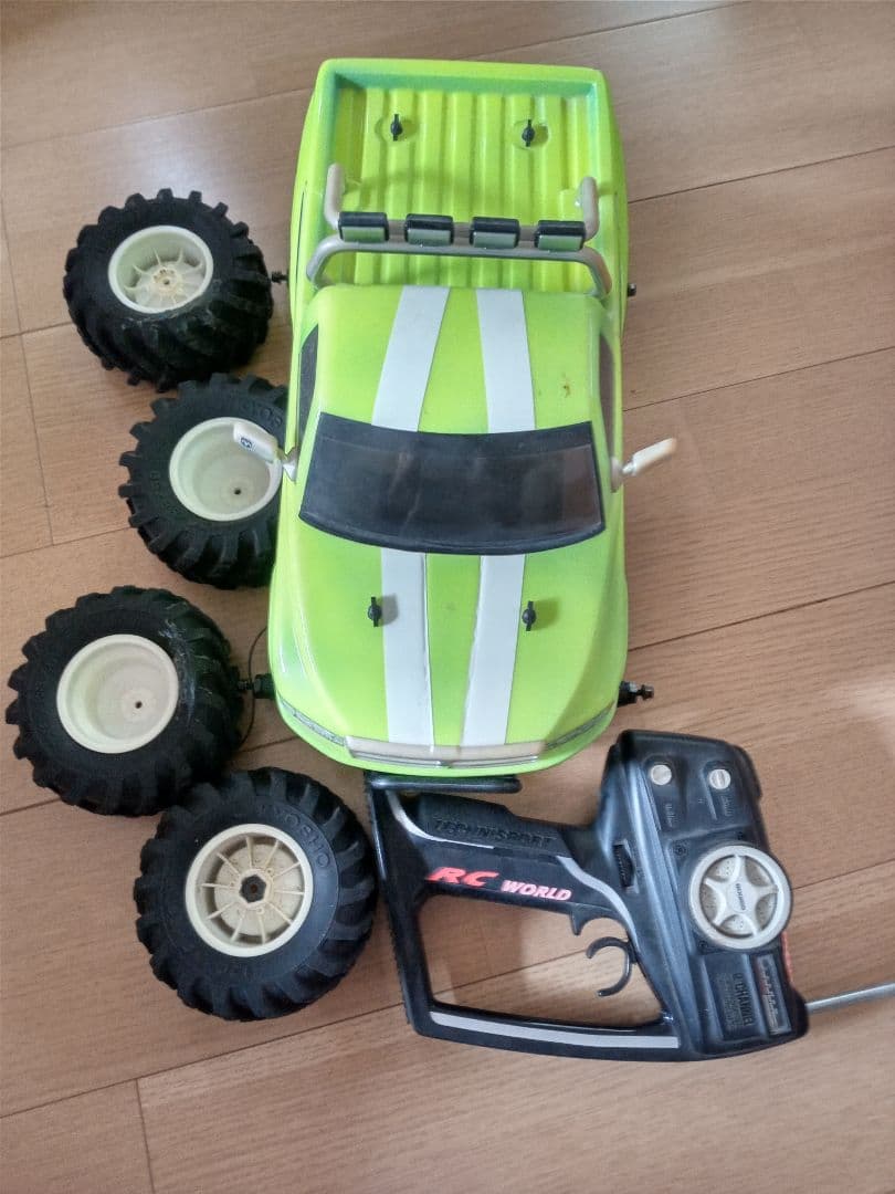 ラジコン　部品　部品取りにどうぞ