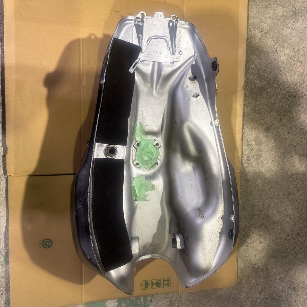 M&M CB1300SF/SB SC40 タンク