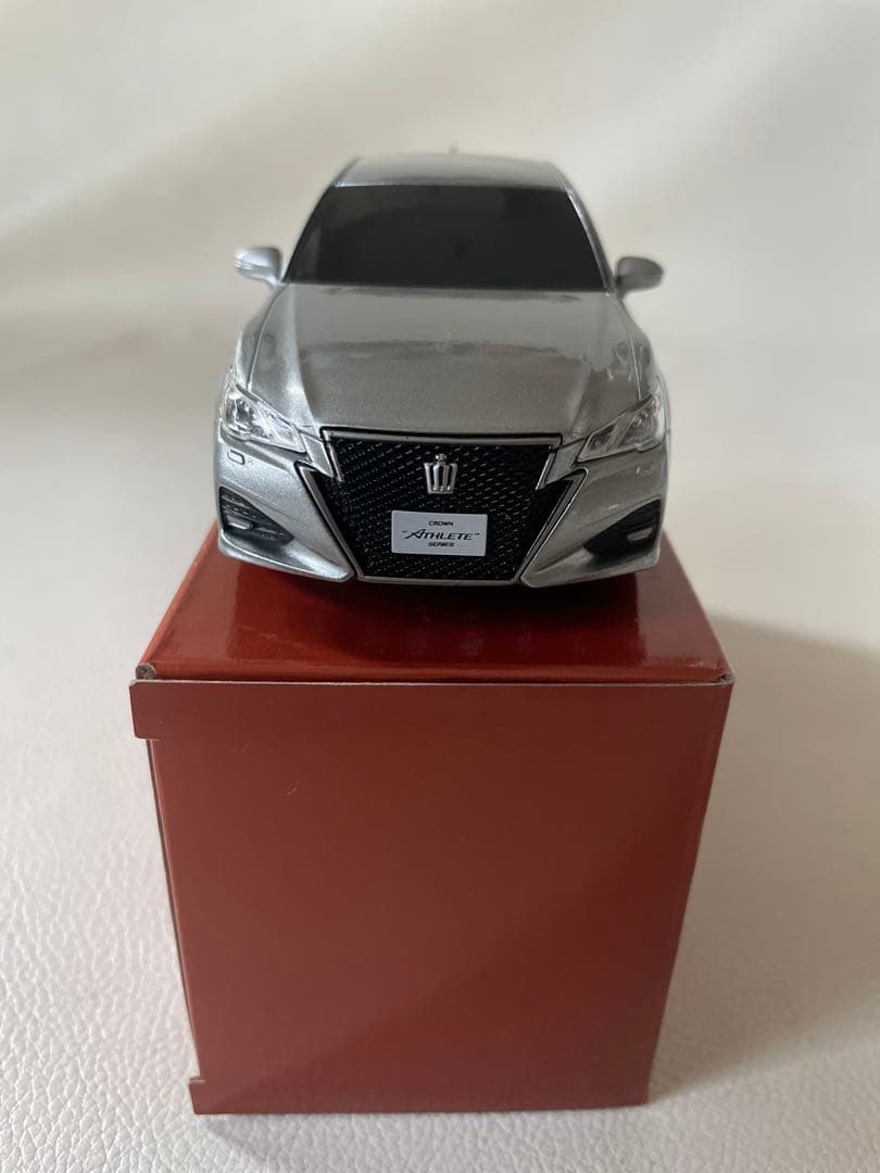 トヨタ クラウン アスリート 210系後期 色見本 ミニカー 1/30 全12色