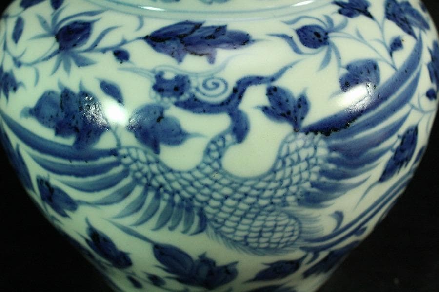 中国美術 青花 纏枝蓮花鳳紋 壷(K-A727)