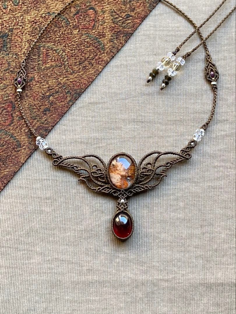 ガーデンクォーツ　ガーネット　マクラメネックレス