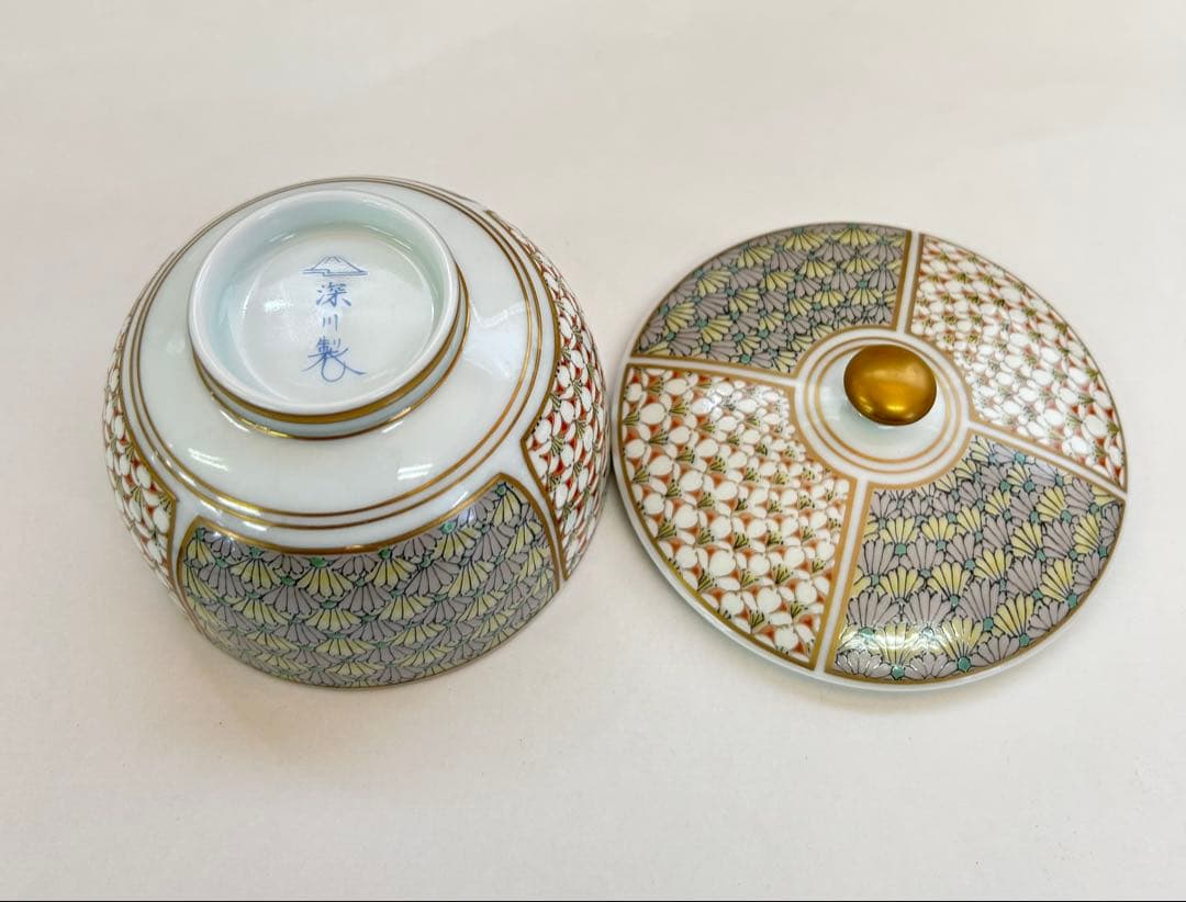 J516 新品未使用　深川製磁　梅菊地紋　汲出揃 宮内庁御用達