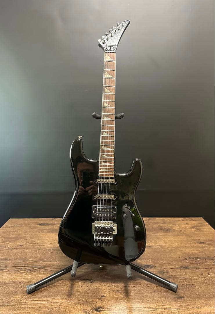 ARIA PRO II DIAMOND SERIES ストラト