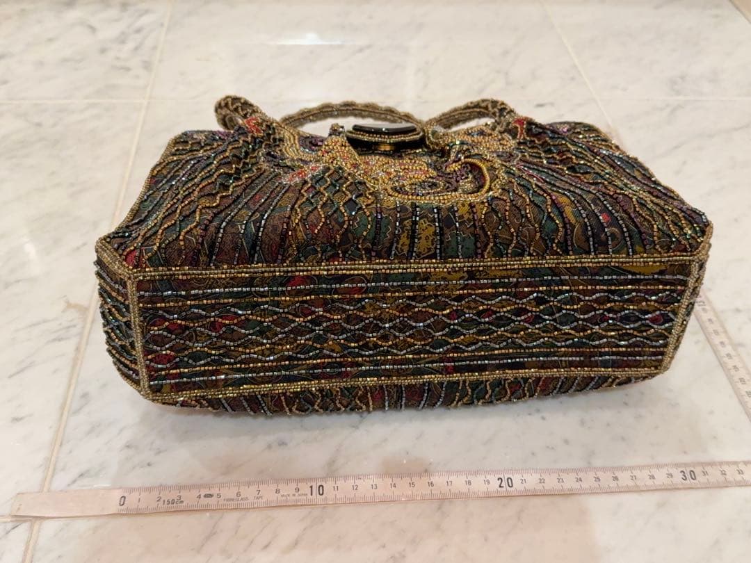 精巧なビーズ刺繍　和装バッグ　新品未使用