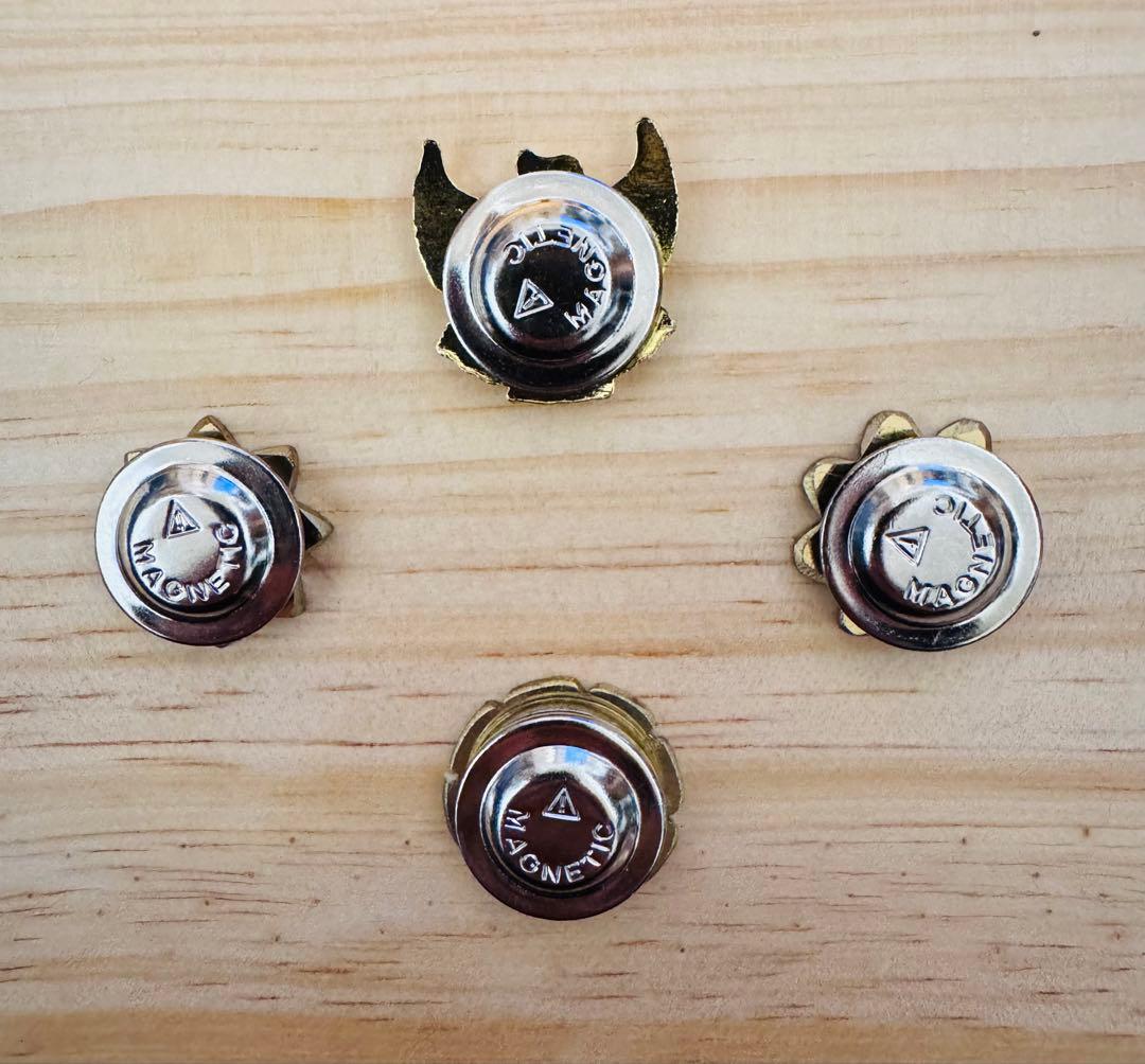 大阪万博インドネシア館のVIP用のピンバッジ(非売品)3点セット+ガルダ