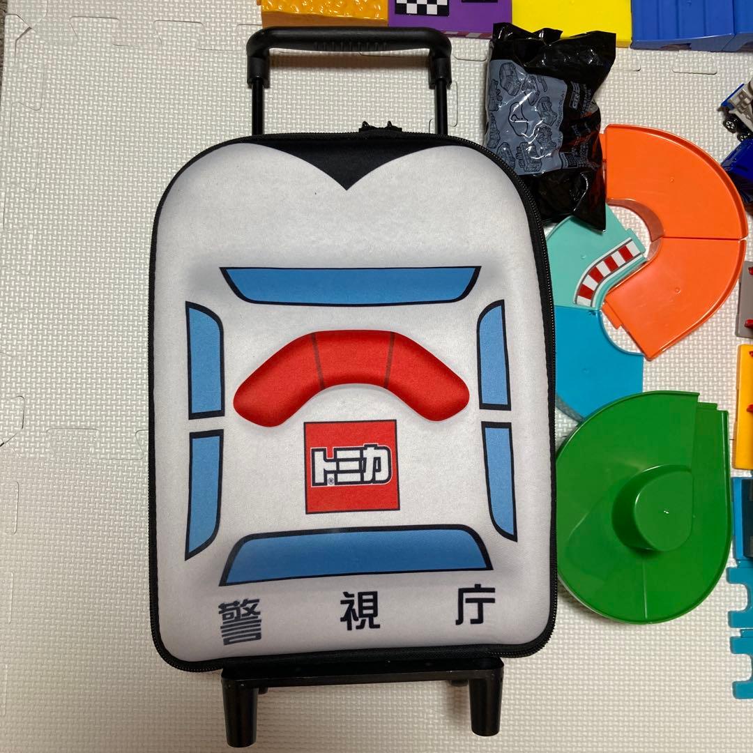 まとめ売り　ハッピーセット　トミカ　トミカコース　キャリーケース