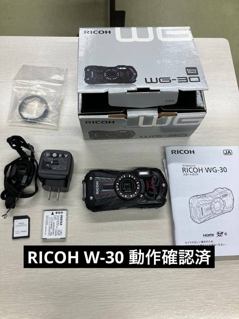 リコー WG-30 デジタルカメラ 本体と付属品