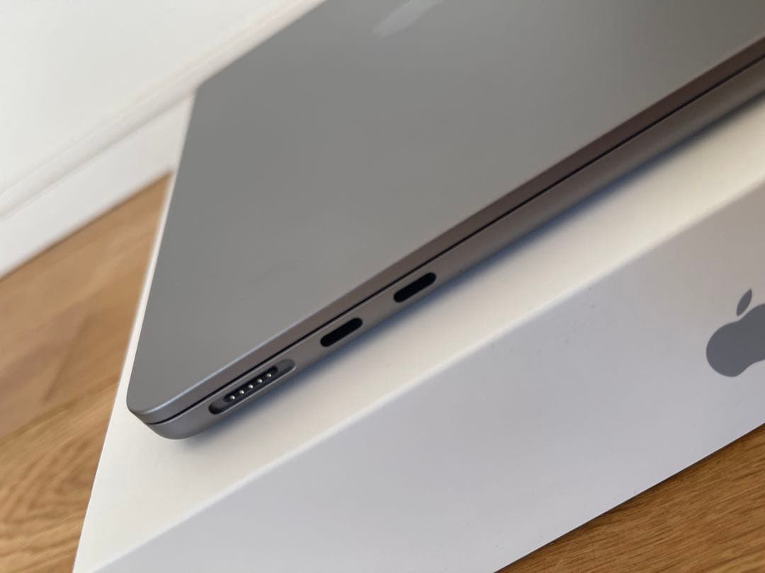 Ilham gustiyana さん専用　MacBook Air M2