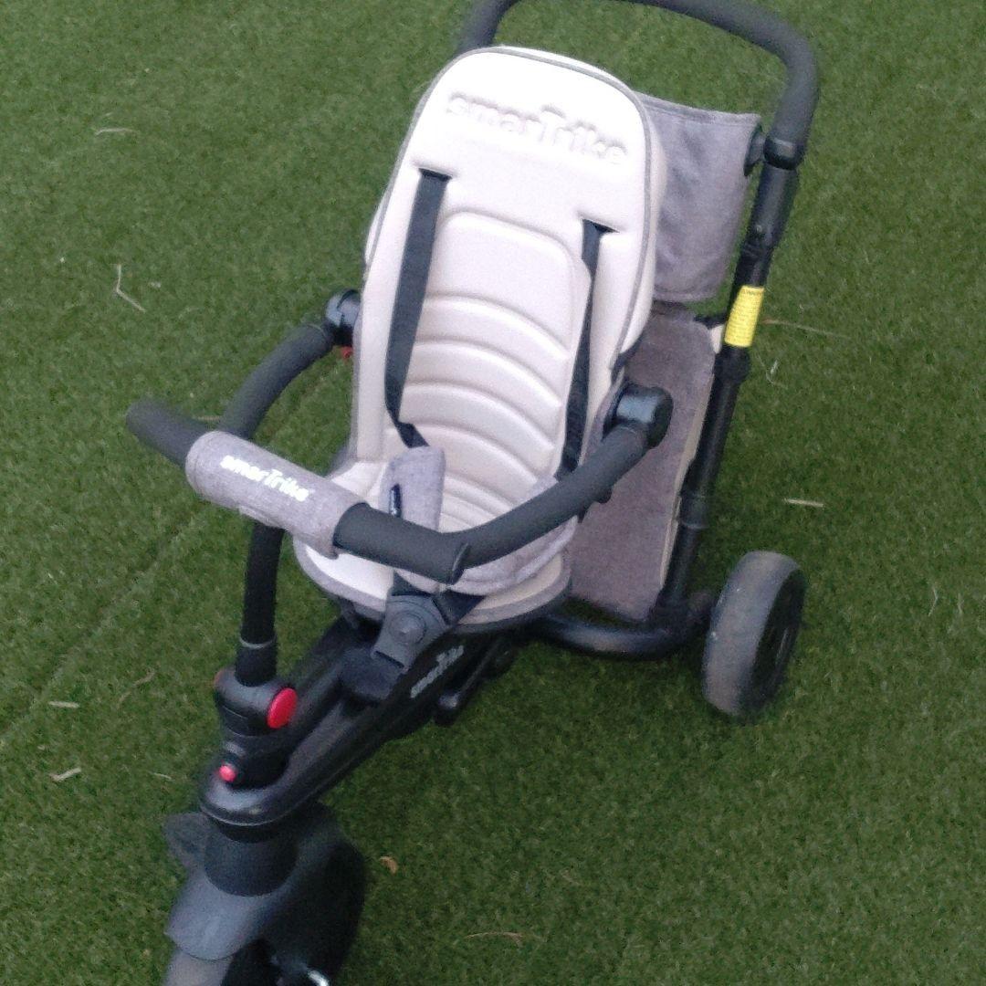 スマートトライク　折りたたみ三輪車