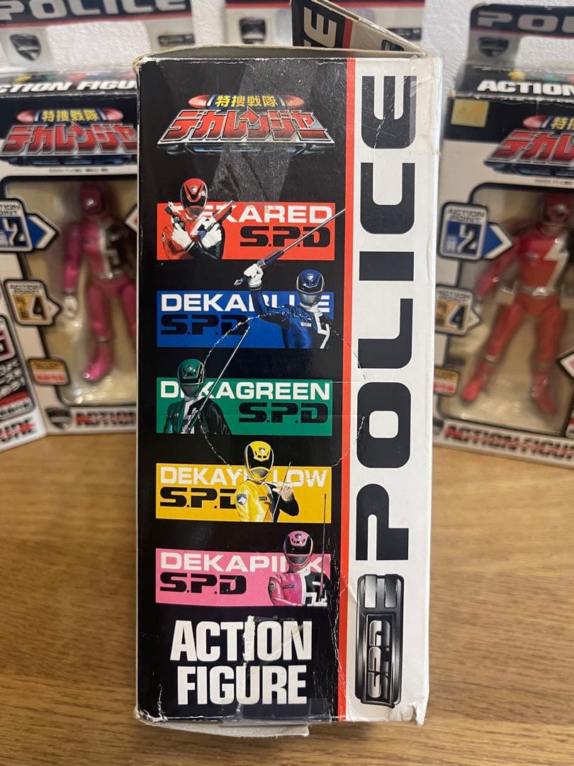 特捜戦隊　デカレンジャー　フィギュア　戦隊ヒーロー　特撮 平成　おもちゃ