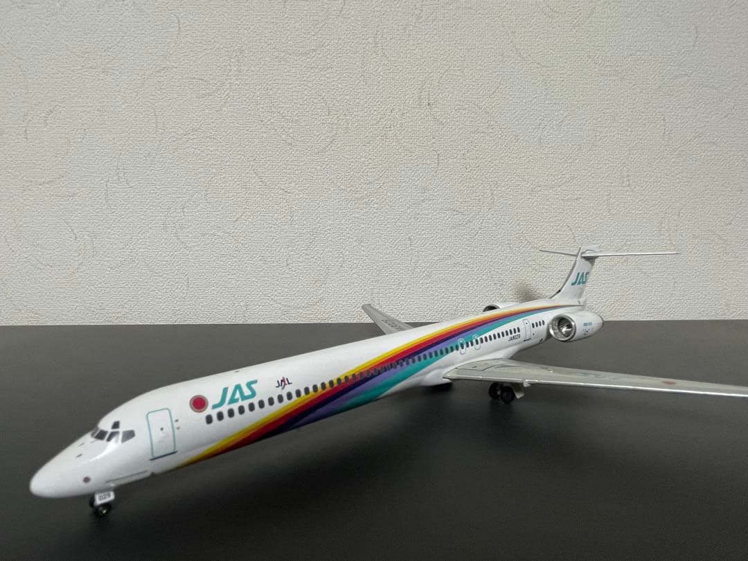 JA S旅客機MD-90 スケール1:200