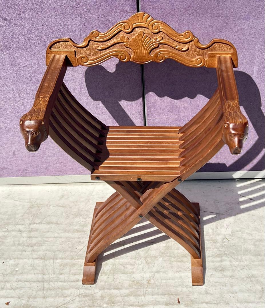 ライオン イタリア製アンティーク折りたたみ椅子