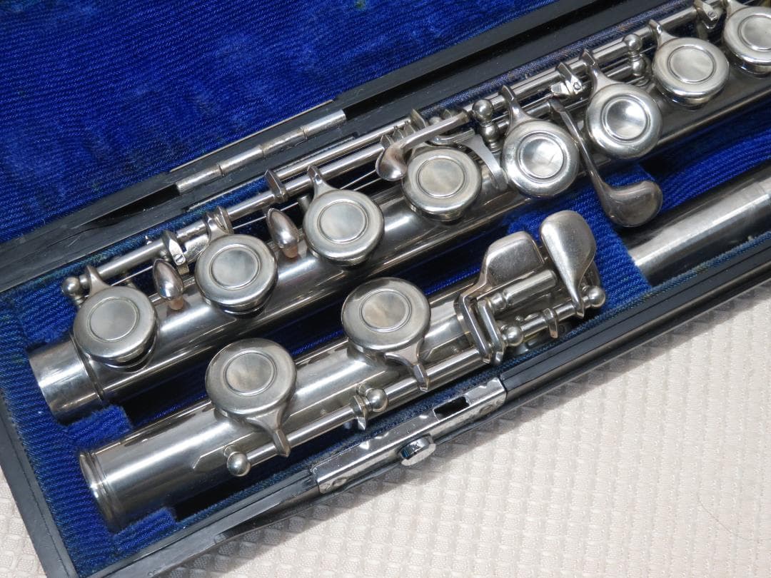 メンテナンス済　フルート　フルート　Nikkan　YFL-23　Eメカ付き