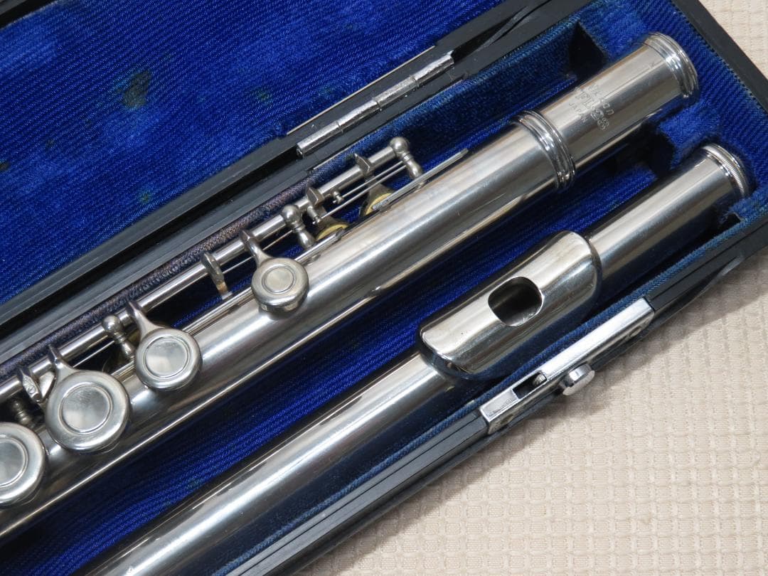 メンテナンス済　フルート　フルート　Nikkan　YFL-23　Eメカ付き