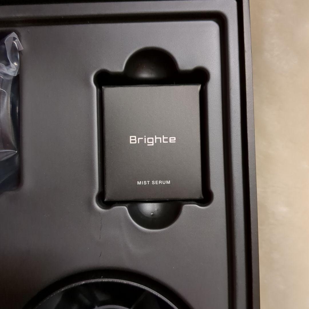 Brighte シャワードライヤー ミスト機能で髪を優しく乾かすヘアドライヤー