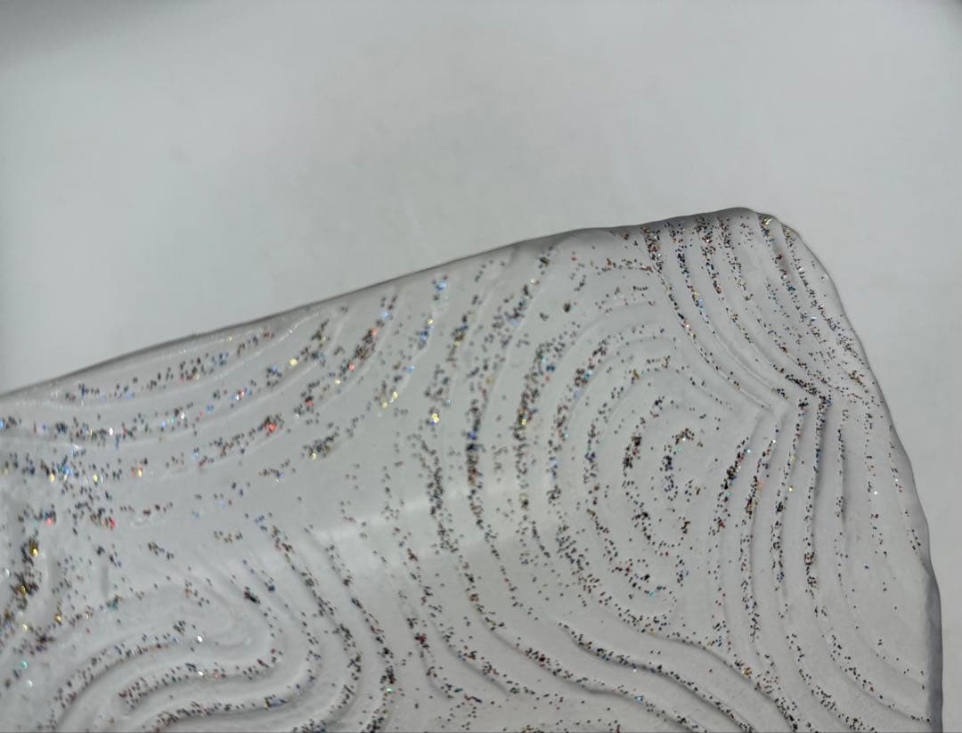 坂田甚内作　ガラス2点　三角　送料込み250611