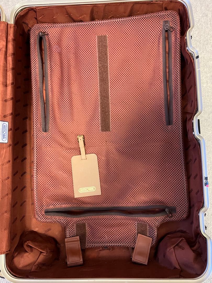 あーや★さんさん専用　希少　４輪RIMOWA シャンパンゴールド