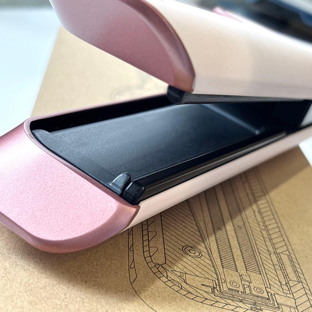 美品 ダイソン Dyson Airstrait ストレイトナー HT01