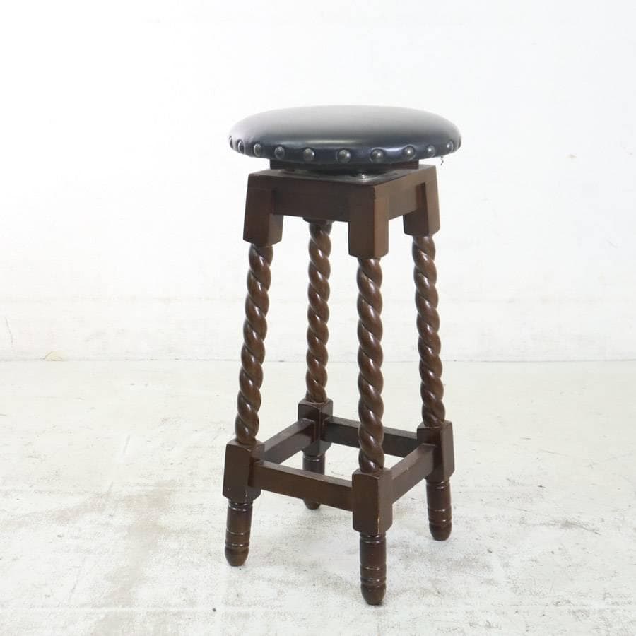 イタリア製 座面回転 バースツール ツイストレッグ アンティーク調 クラシカル2